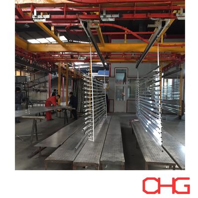 Linea di produzione di rivestimento in polvere di varie dimensioni Profilo di alluminio per rivestimento personalizzato attrezzature di spruzzo
