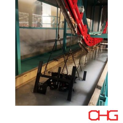 Linea di pretrattamento di immersione industriale che offre la preparazione della superficie attraverso l'immersione completa in serbatoi di pulizia e chimici