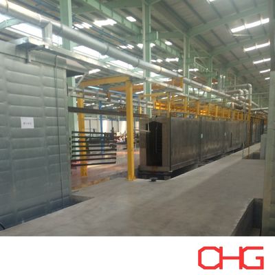 Linea di verniciatura a polvere per profili in alluminio con sistema di trasporto aereo e caricamento manuale per supportare diverse produzioni